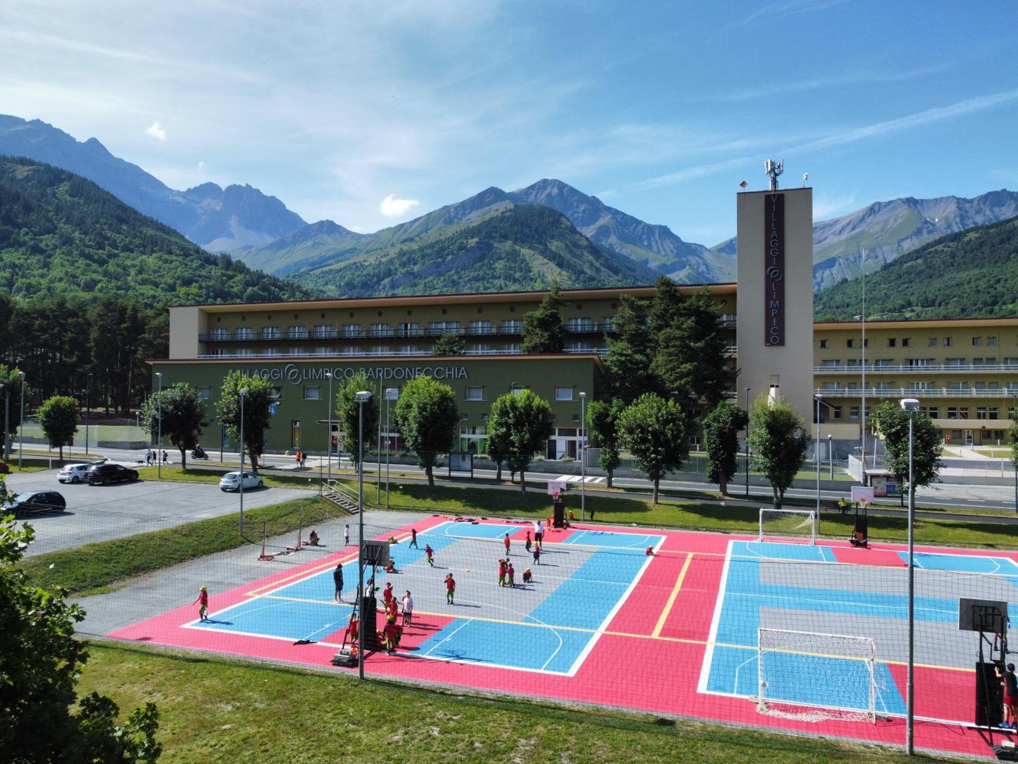 Villaggio Olimpico 바르도네키아 외부 사진